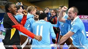 24位排名藏惊天逆转？郑钦文别被“财富自由”蒙蔽她的野心！